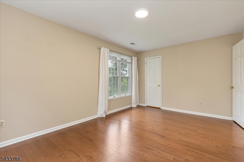 Spring Ridge - Residential