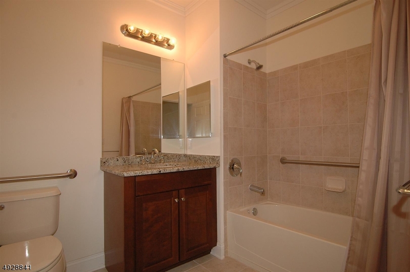 GREENBRIAR AT FOX RIDGE - Residential Lease