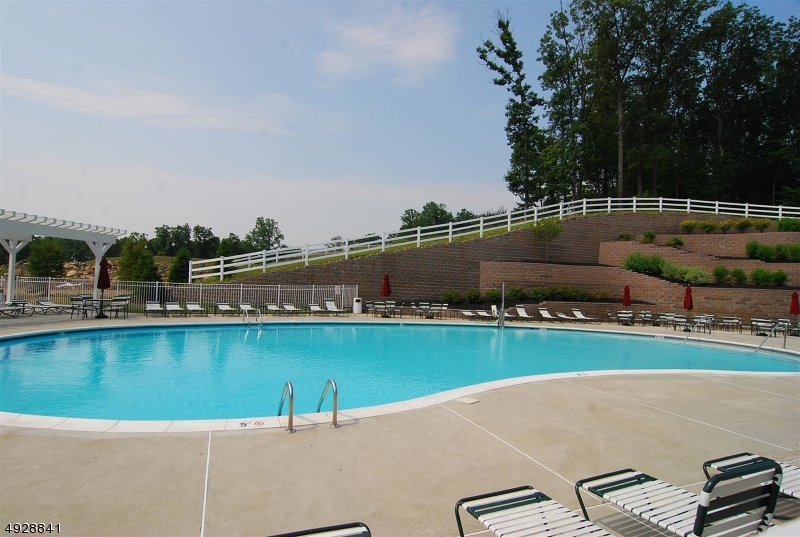 GREENBRIAR AT FOX RIDGE - Residential Lease