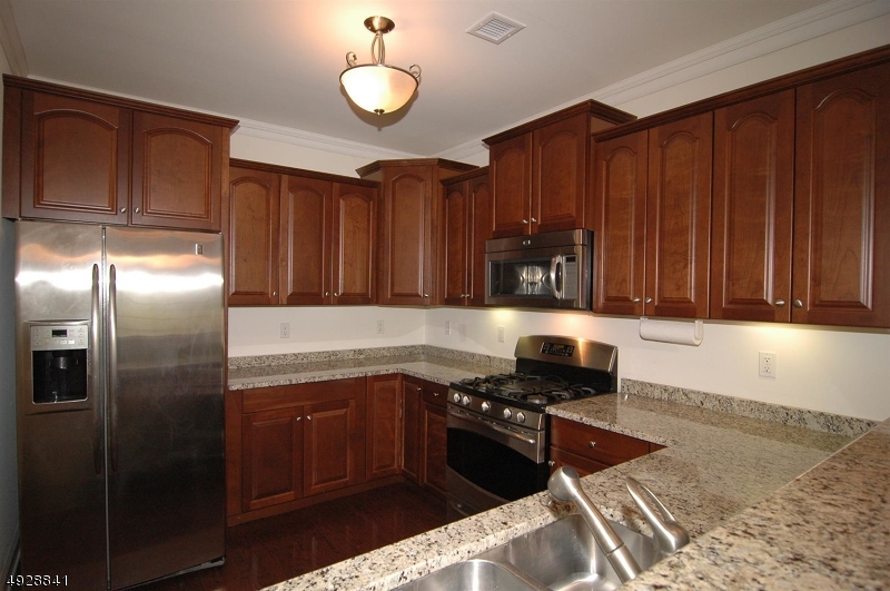 GREENBRIAR AT FOX RIDGE - Residential Lease