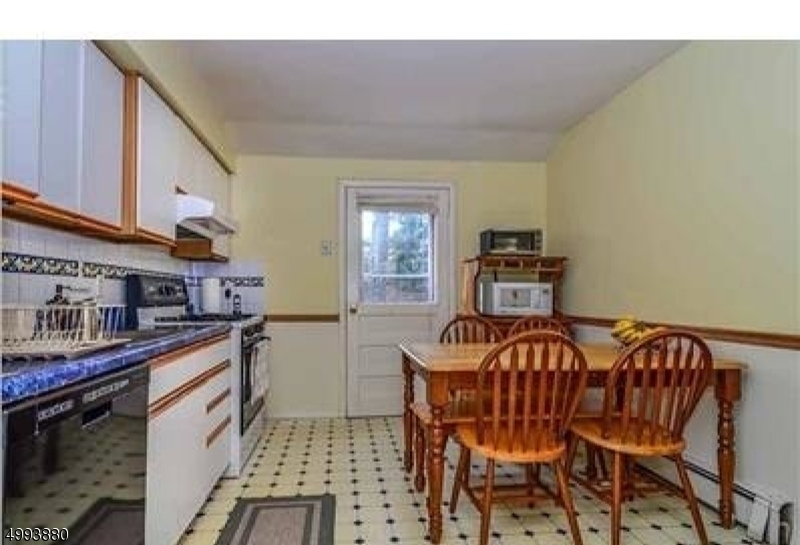 KNOLLS - Residential