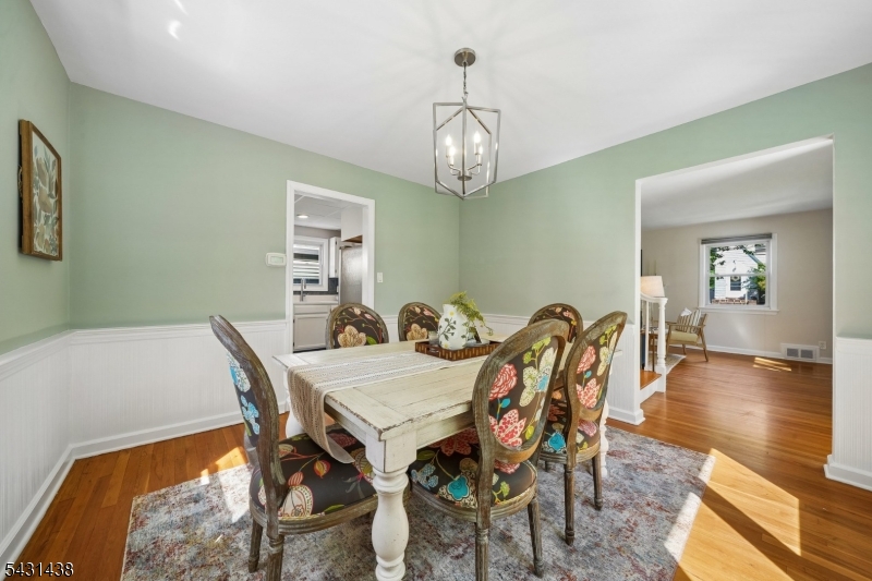 WEST MONTROSE - Residential