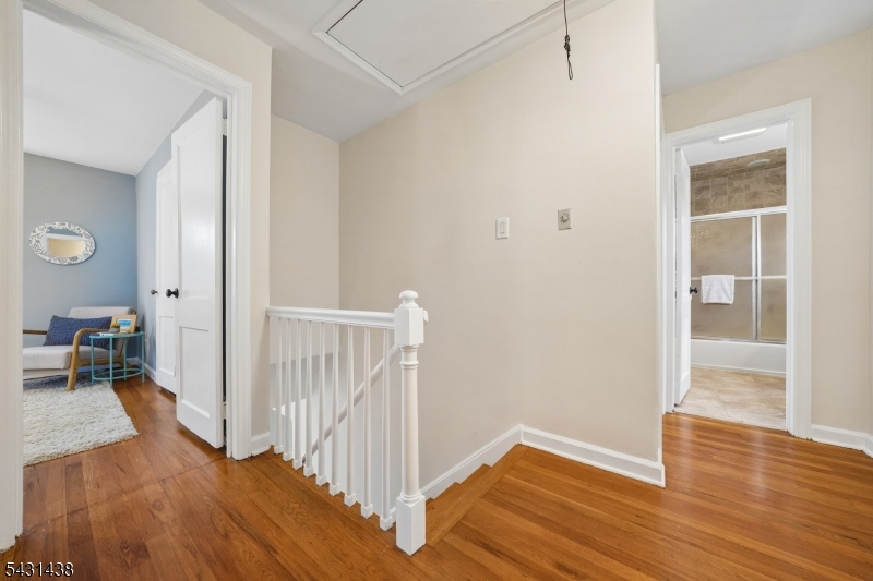 WEST MONTROSE - Residential