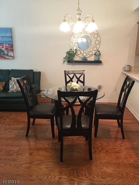 FOX HILLS - Residential