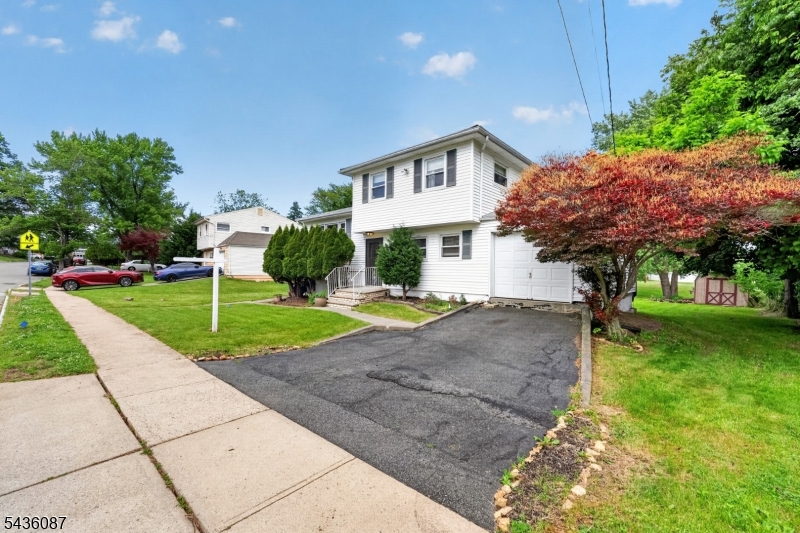 Columbia Street Park - Residential