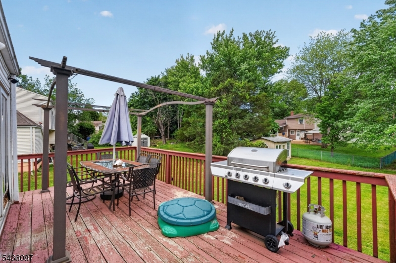 Columbia Street Park - Residential
