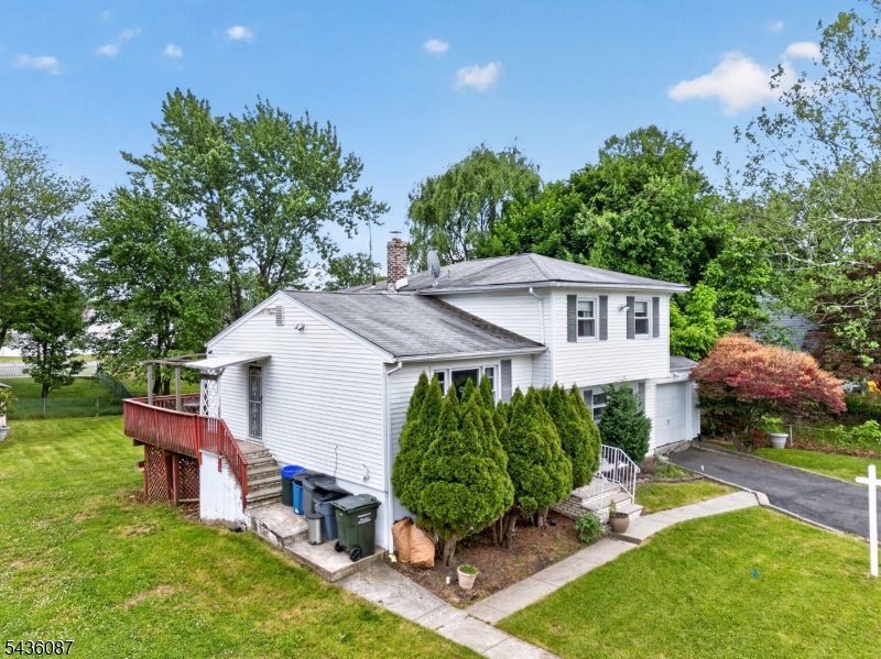 Columbia Street Park - Residential