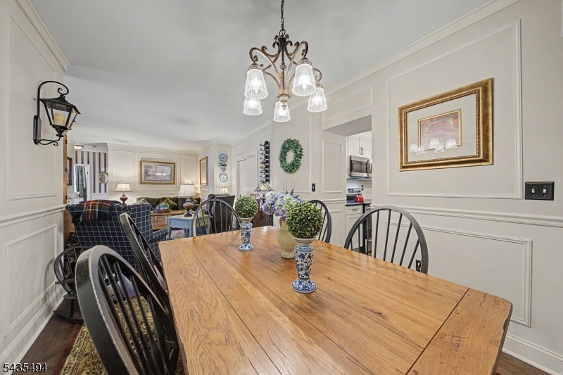 Schoolhouse Plaza - Residential