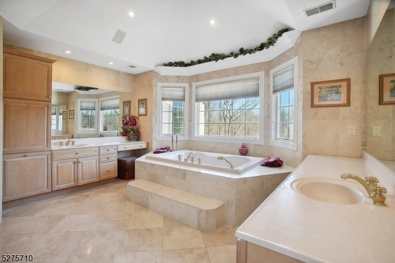 Hunters Ridge - Residential