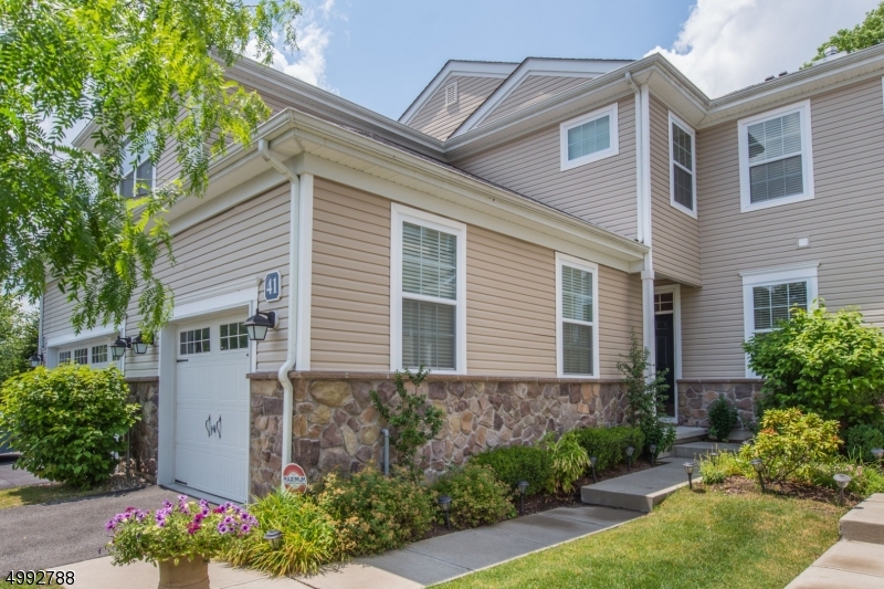 Heritage at West Caldwell - Residential