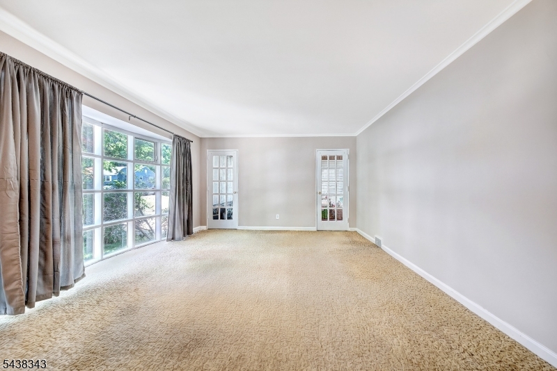 The Oaks - Residential