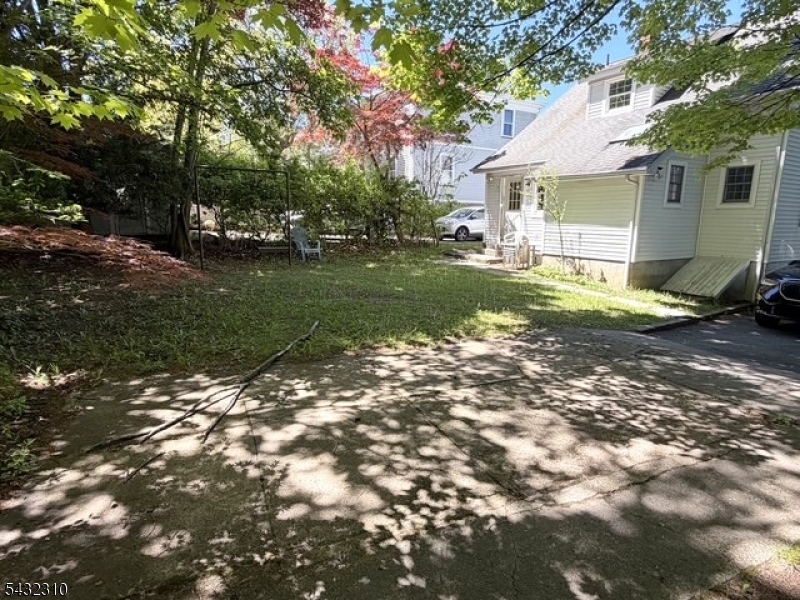 BOROUGH - Residential