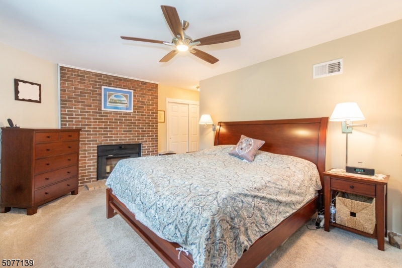 Hastings Square - Residential