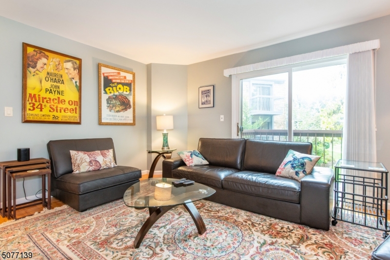 Hastings Square - Residential