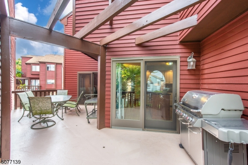 Hastings Square - Residential