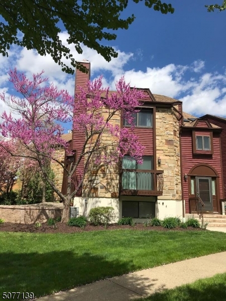 Hastings Square - Residential