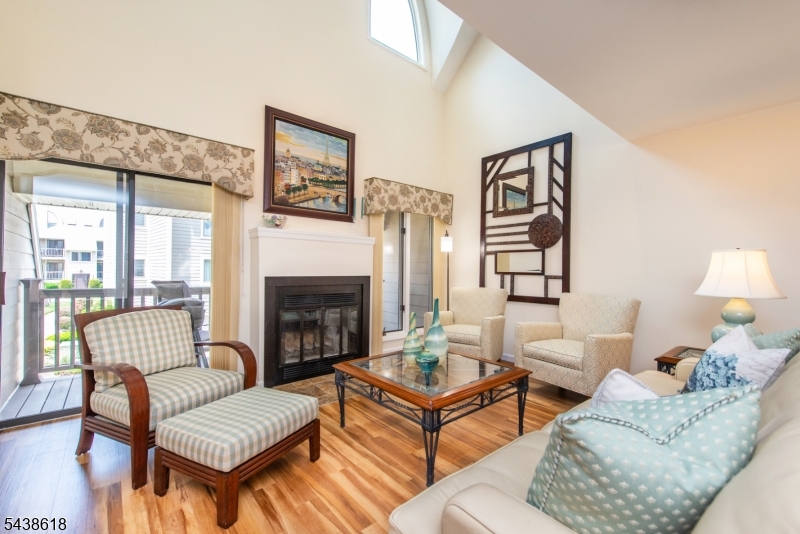 River Renaissance - Residential