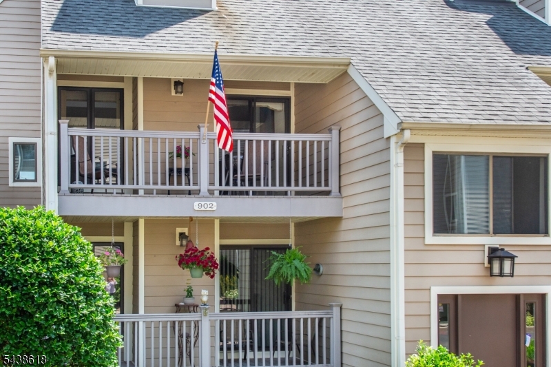 River Renaissance - Residential