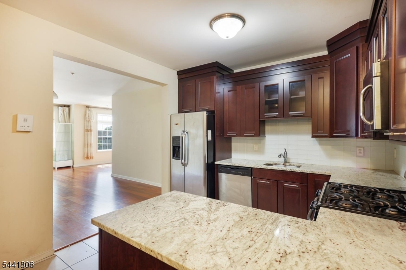 Parkline Condo - Residential