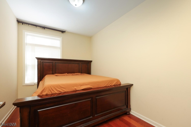 Parkline Condo - Residential