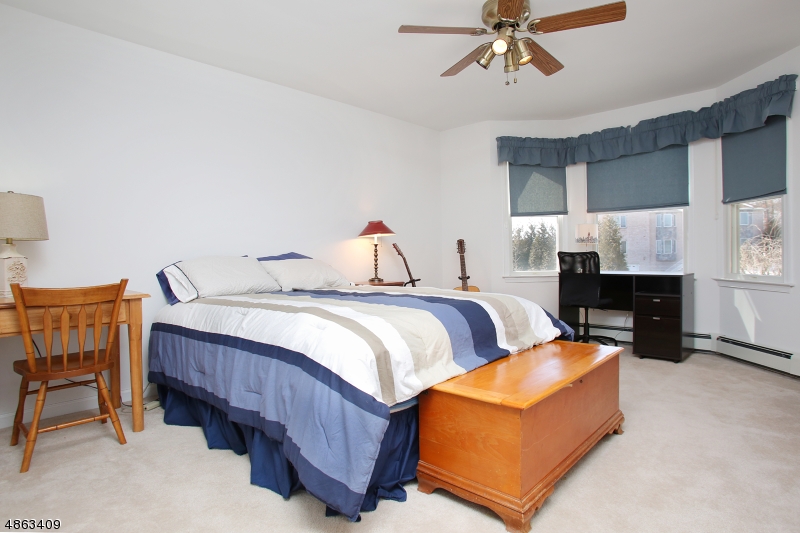 Hillcrest - Residential