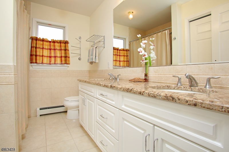Hillcrest - Residential