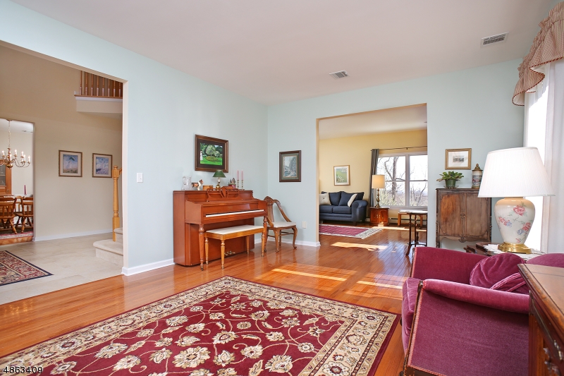 Hillcrest - Residential