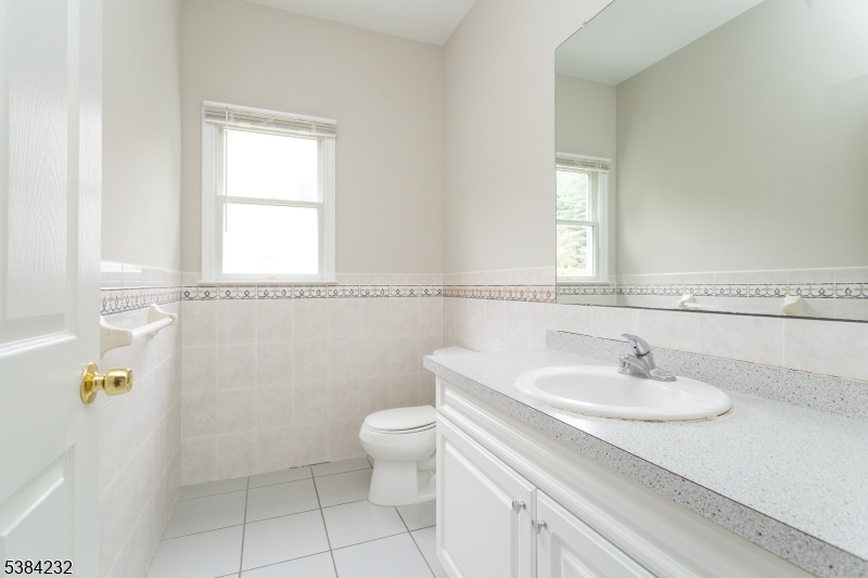 Glenmont Commons - Residential