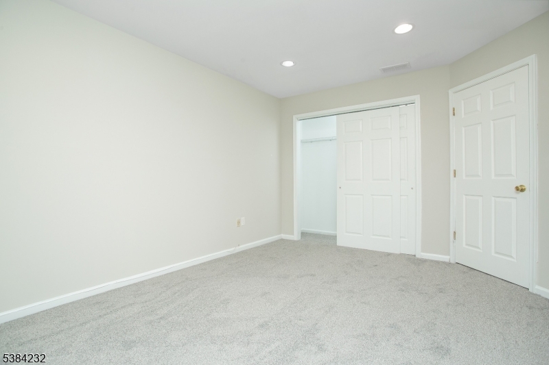 Glenmont Commons - Residential
