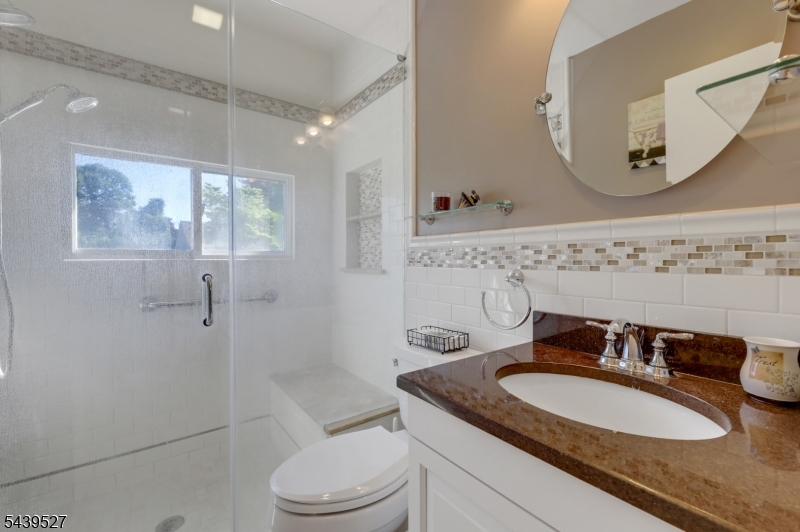 Morris Plains - Residential