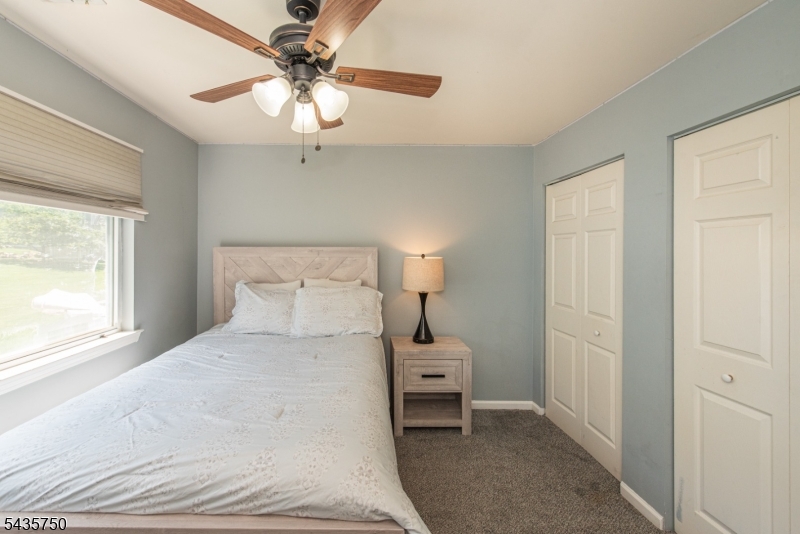 FALCON RIDGE - Residential Lease