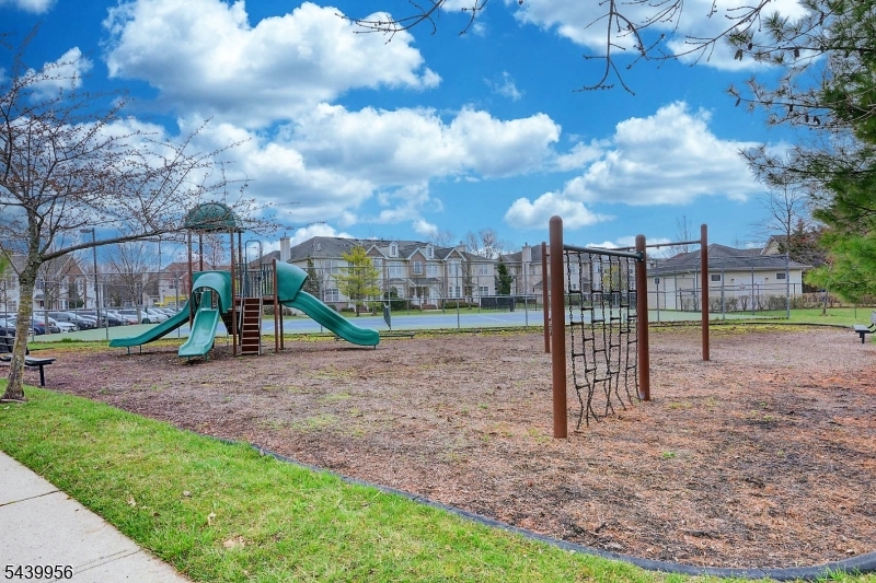 BirchGlen - Residential