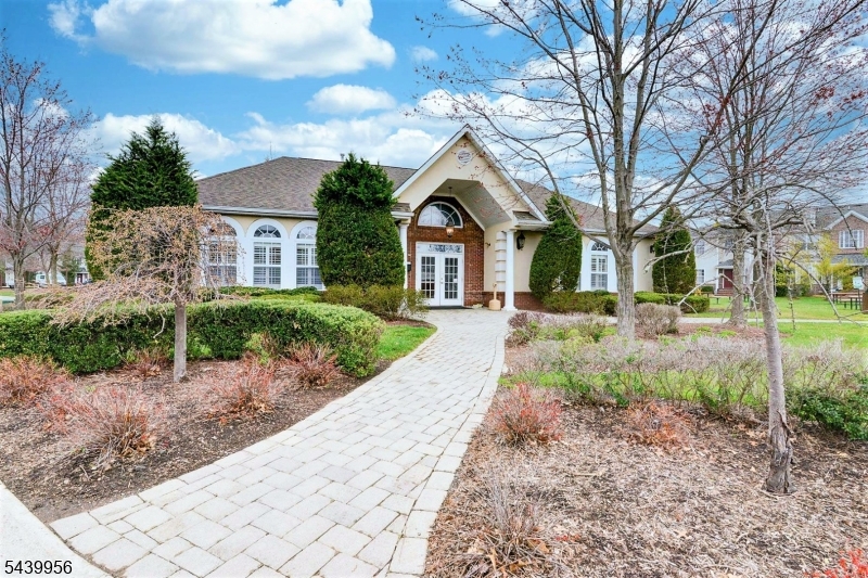 BirchGlen - Residential
