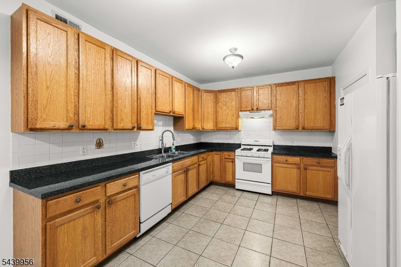 BirchGlen - Residential