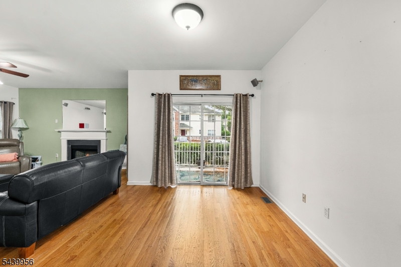 BirchGlen - Residential