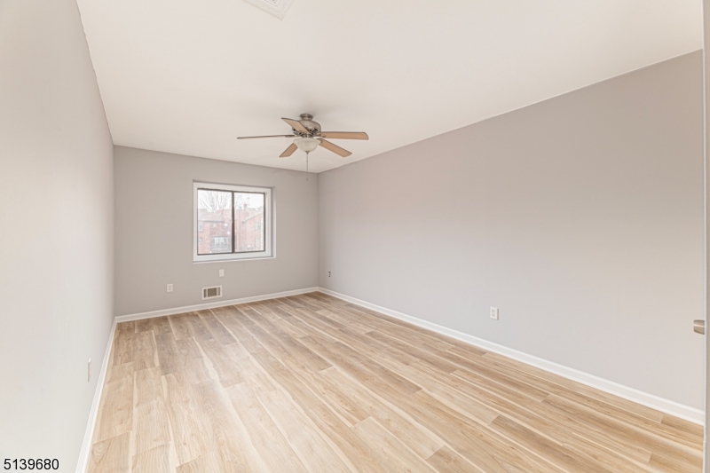 Hastings Square - Residential