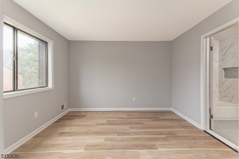 Hastings Square - Residential