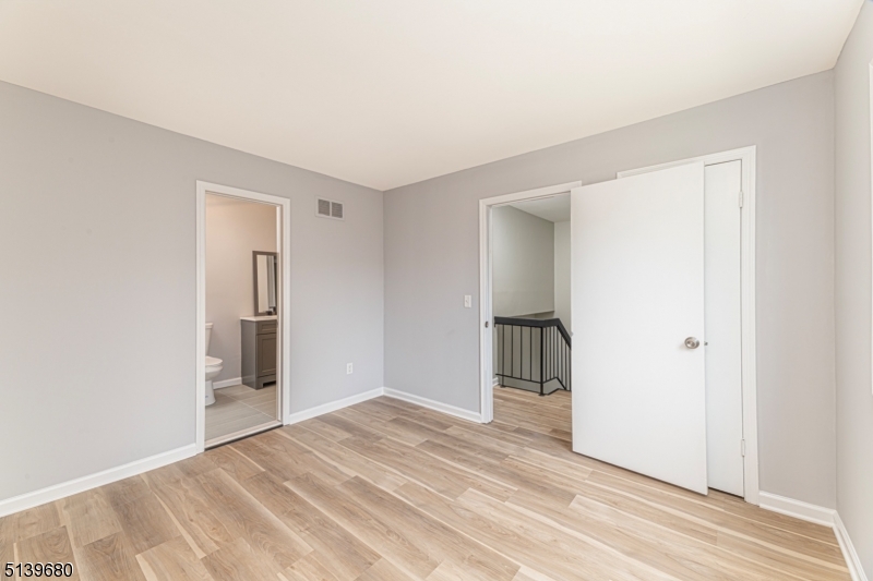 Hastings Square - Residential