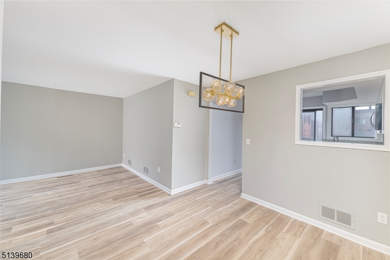 Hastings Square - Residential