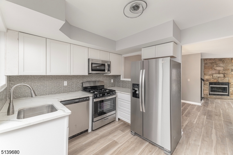 Hastings Square - Residential