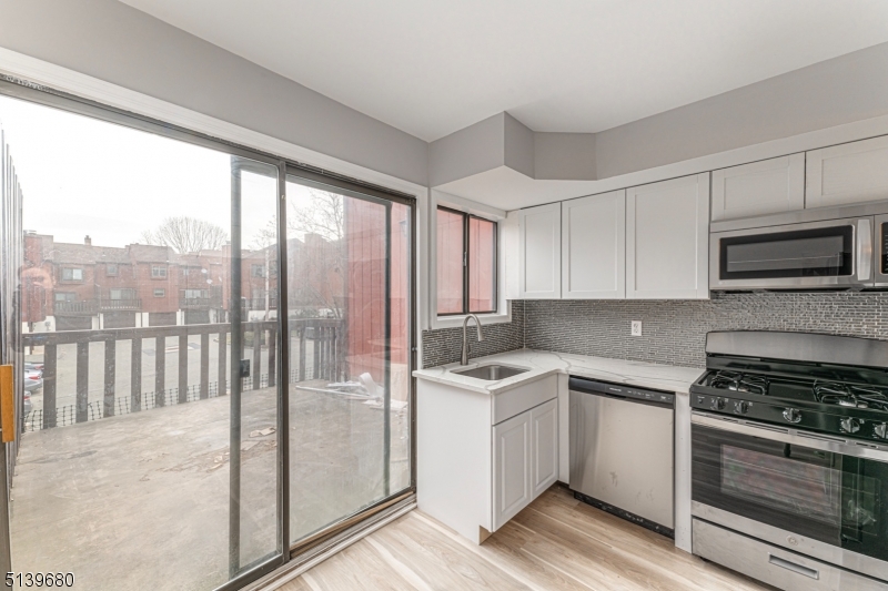 Hastings Square - Residential
