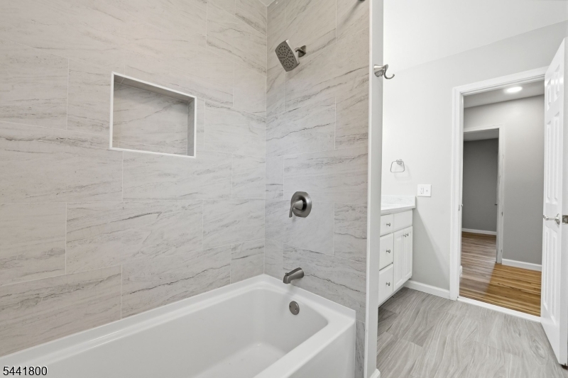 Brakeley Park - Residential