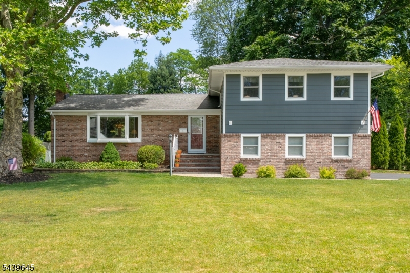 Salt Brook - Residential