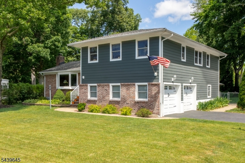 Salt Brook - Residential