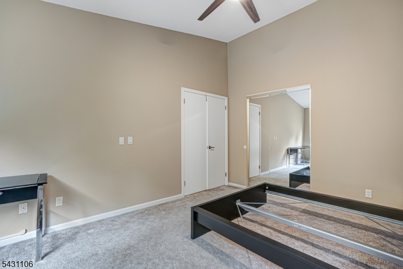 Crestmont Highlands - Residential Lease