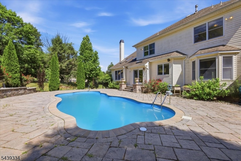 Hunterdon Ridge - Residential