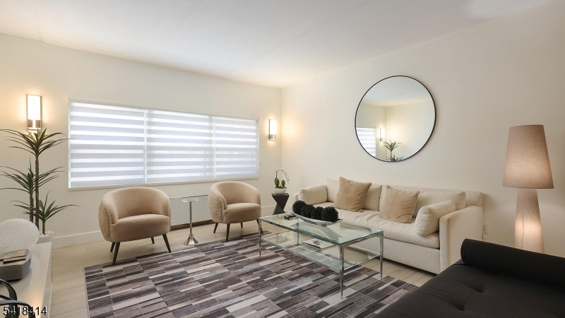 Riverside - Residential