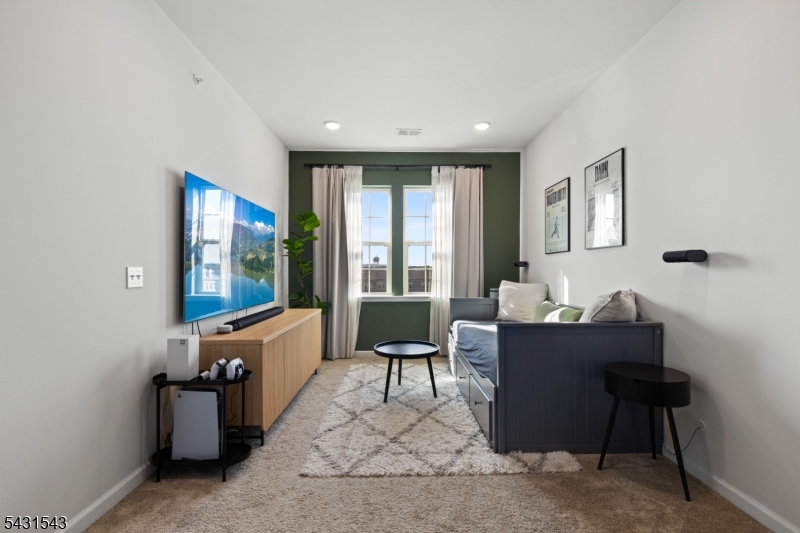 LINK at Wesmont Station - Residential