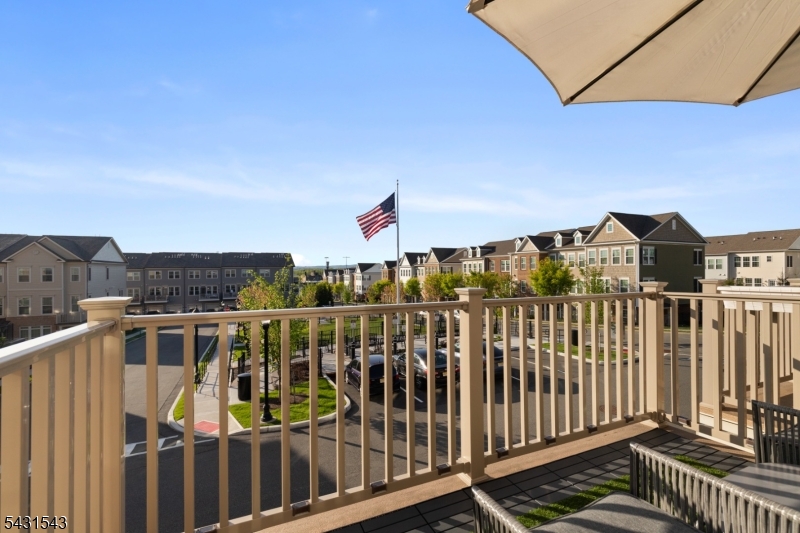 LINK at Wesmont Station - Residential