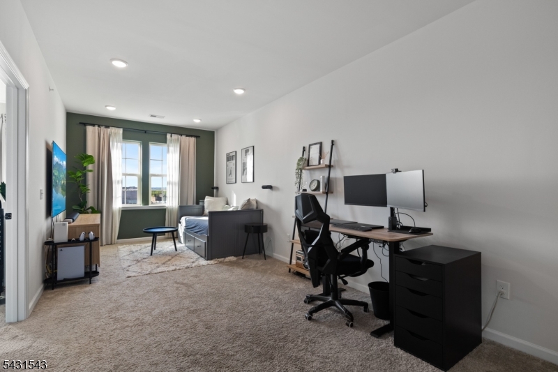 LINK at Wesmont Station - Residential